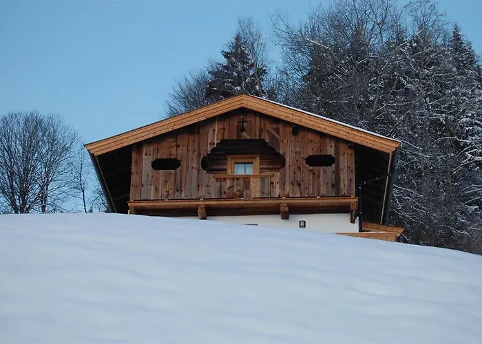 Hennleiten Huette شاليه رين باي كيتزبوهيل