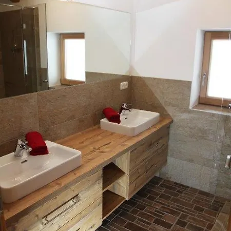 Hennleiten Huette Dağ evi Reith bei Kitzbühel